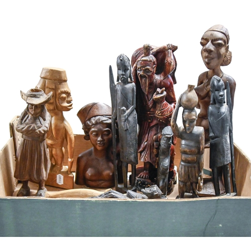 1089 - A quantity of African, Chinese, South East Asian and other wooden carvings, early 20th c and later... 