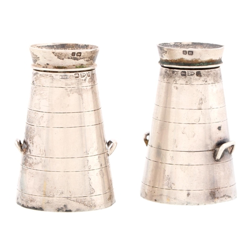 224 - A pair of Victorian silver milk churn novelty pepperettes, 44mm h, by Saunders & Shepherd, Chest... 