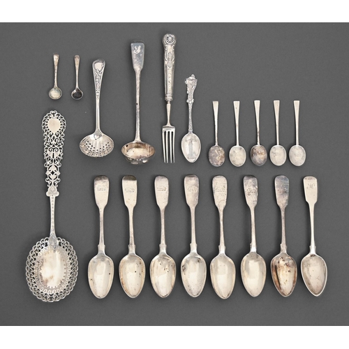 291 - Miscellaneous English silver flatware, early 19th - early 20th c,  11ozs 15dwts weighable... 