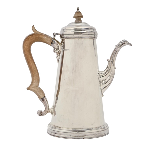 314 - An Elizabeth II silver coffee pot, of heavy gauge, 21.5cm h, by James Dixon & Sons Ltd, Sheffiel... 