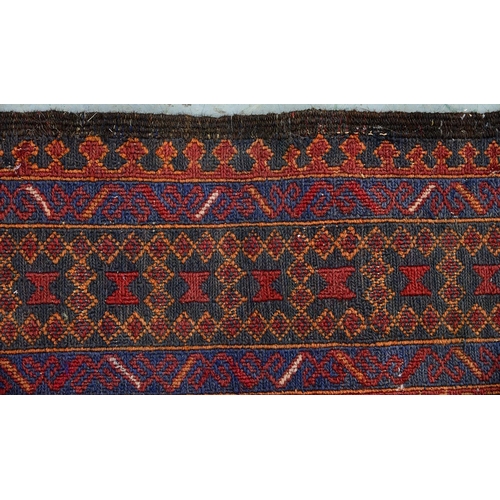 944 - Fine Persian cicim kilm, 180 x 128cm, circa 1970s