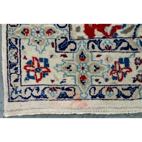 949 - An Isfahan rug with silk highlights, 193 x 124cm