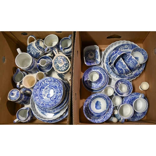 1167 - A quantity of Copeland Spode's Italian pattern and other similar blue and white dinner ware... 