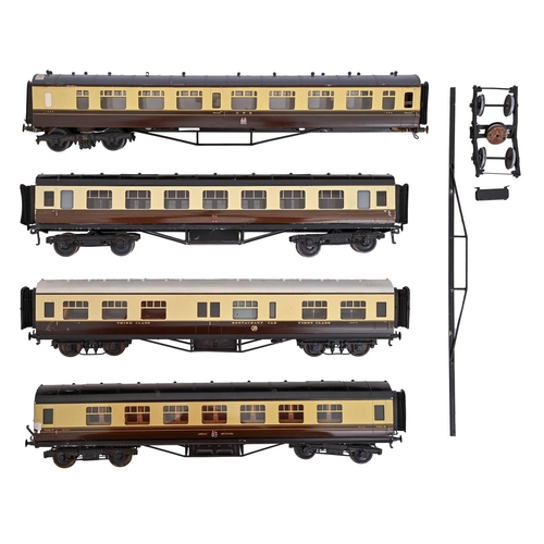 609 - Four 7mm finescale GWR twin bogie corridor coaches, built by Exley, M A Taylor and others, including... 