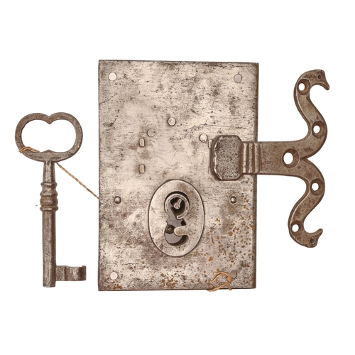 665 - A George III steel trunk lock and key, lockplate 12 x 16cm