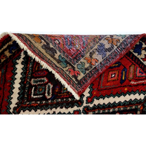 929 - A Persian Veramin rug, 122 x 79cm