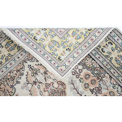 942 - An Indian silk piled rug, 160 x 97cm