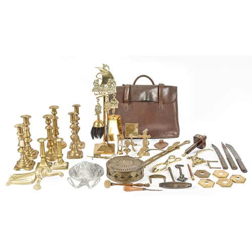 621 - Miscellaneous Victorian and later brass ware, including candlesticks, chestnut roaster, wick trimmer... 