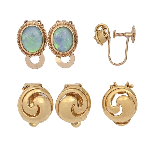 73 - One and a pair of matching 9ct gold ear clips, 10mm, a gold knot earring and a pair of opal doublet ... 