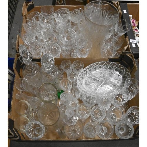 1256 - Miscellaneous cut, coloured and plain glassware, principally drinking glass, to include decanters an... 