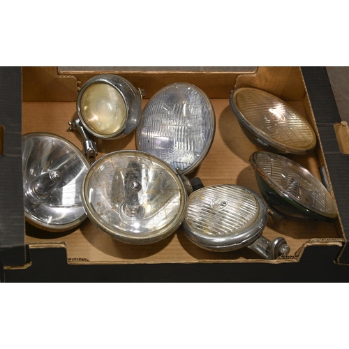 1293 - A quantity of various vintage Lucas, Bosch and other car headlamps (7)