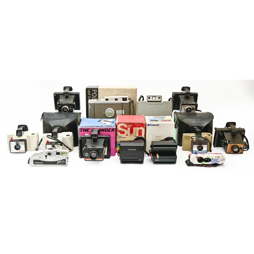 1327 - A collection of Polaroid cameras, various models, several cased / boxed (12)