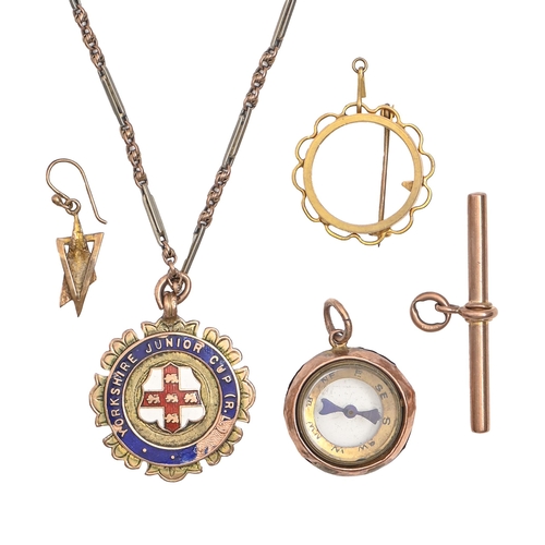 167 - A 9ct gold T-bar, 9ct gold and enamel watch fob shield and other gold articles, including a watch ch... 