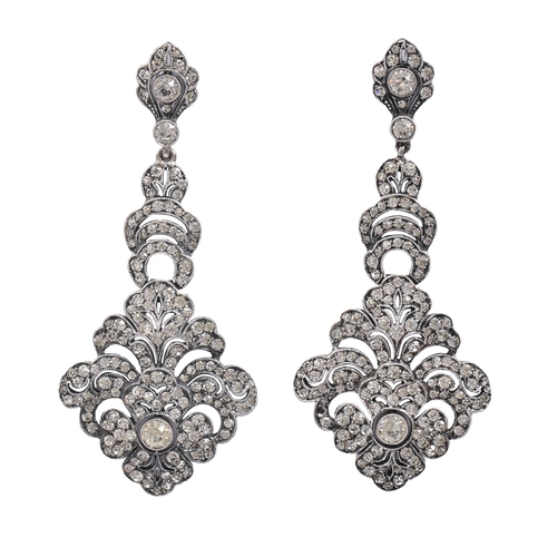 175 - Costume Jewellery. A pair of Continental Belle Epoque paste chandelier earrings, in silver, fully ar... 