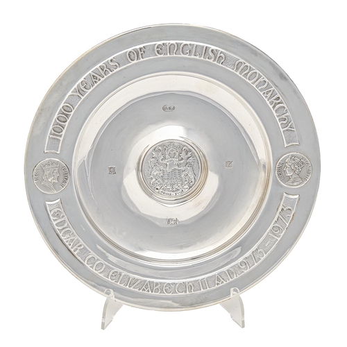 377 - 1000 Years of English Monarchy. An Elizabeth II commemorative silver dish, 21.5cm diam, by A Edward ... 