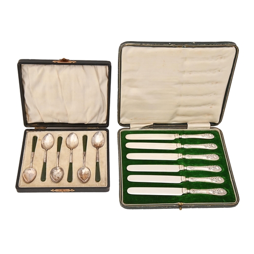 384 - A set of six George V nephrite handled silver coffee spoons, by William Devenport, Birmingham 1913, ... 