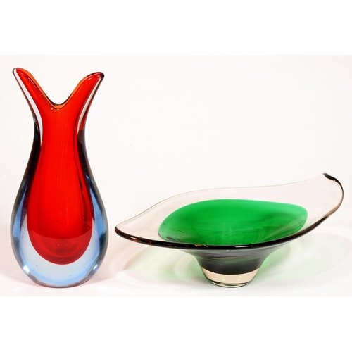 446 - A Czechoslovakian Sommerso style glass vase and a similar bowl, 1960s, vase 32cm h