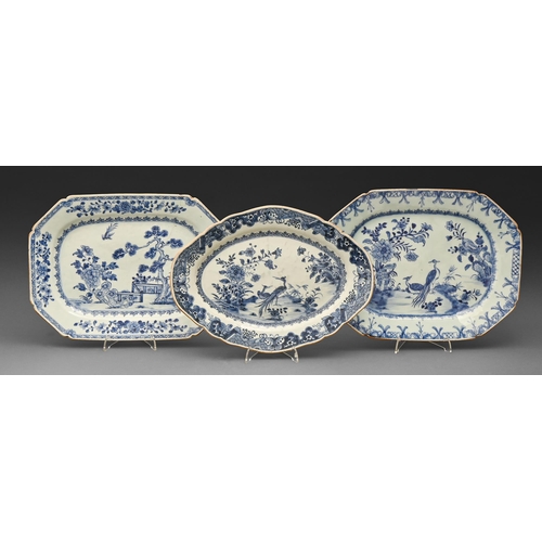 500 - Two Chinese blue and white export porcelain dishes and a stand, late 18th c, painted with birds or p... 