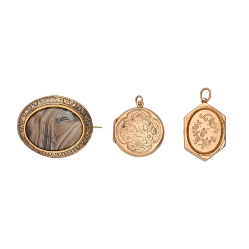 81 - A 9ct gold locket, 26mm diam, Birmingham 1912, 4.6g, another locket and an agate brooch (3)... 