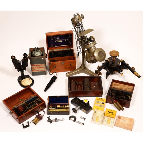 109 - Miscellaneous 19th / 20th c scientific instruments and apparatus, including spectroscope, brass micr... 