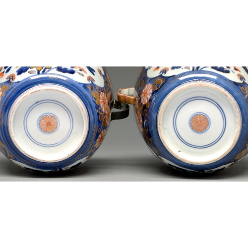 350 - Two Chinese Imari tureens and covers, early 18th c, painted in underglaze blue, enamelled in red and... 