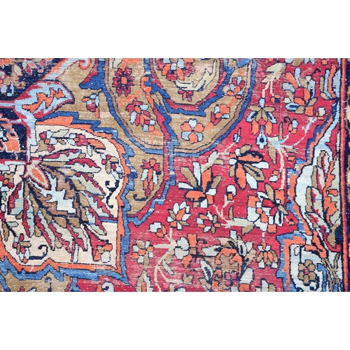 918 - A West Persian Arak (Sultanabad) carpet, c1900, 312 x 530cm