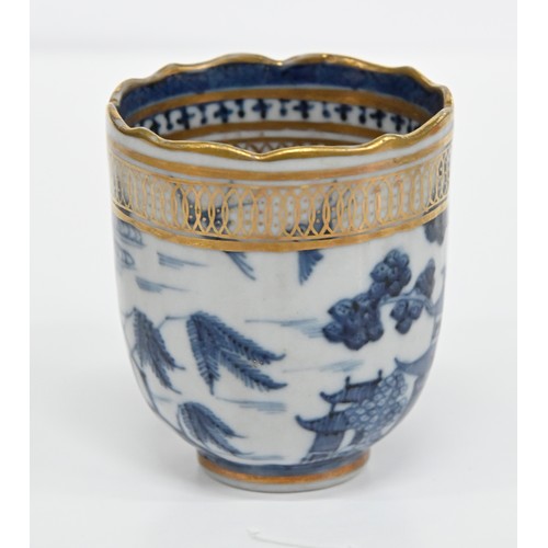 113 - Thirteen pieces of Chinese blue and white export porcelain teaware with European gilt decoration, la... 