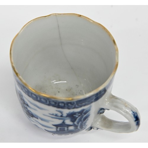 114 - Eleven Chinese blue and white export porcelain coffee and other cups and saucers, 18th and early 19t... 