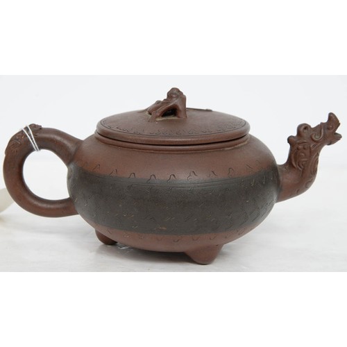 200 - A Chinese Yixing stoneware teapot and cover, 19th - 20th c, with zoomorphic spout and chilong knop, ... 