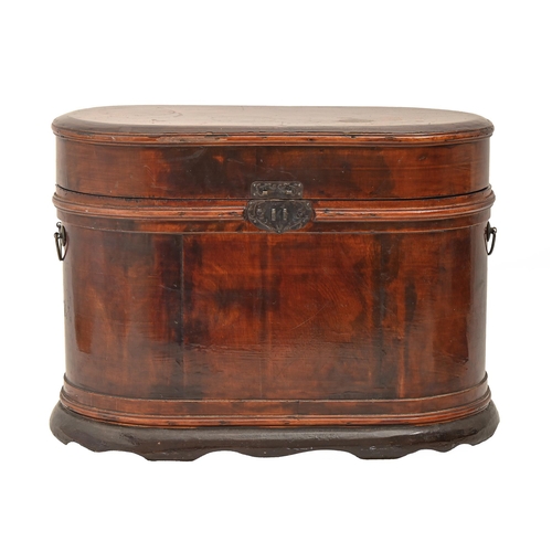 861 - A Chinese varnished wood box, 19th / 20th c, with rounded ends, plush lined, 32cm h and a bentwood f... 