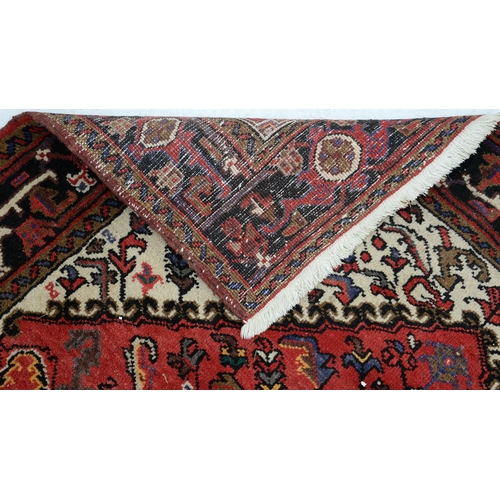 1164 - A rug, 152 x 196cm