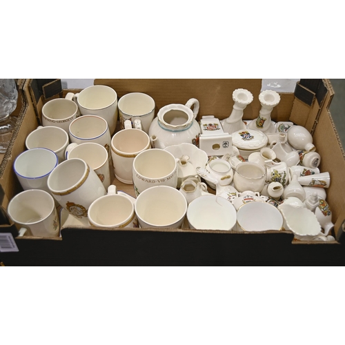 1414 - Miscellaneous ceramics, including a collection of W H Goss and other crested wares, Royal commemorat... 