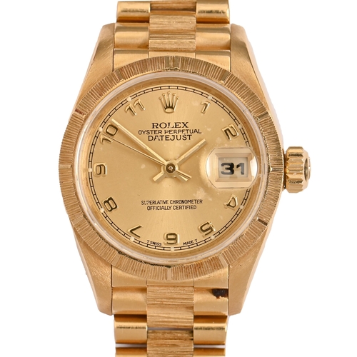 192 - A Rolex 18ct gold lady's wristwatch, Oyster Perpetual Datejust, No W845347, 25mm, maker's 