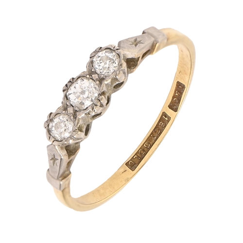 21 - A diamond ring, with old cut diamonds, in gold marked 18ct GOLD, 3g, size R