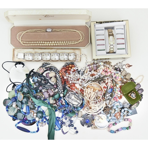 227 - Miscellaneous costume jewellery, etc.