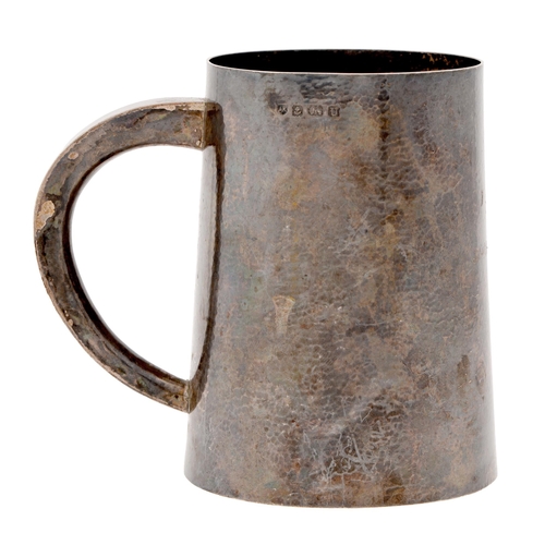 306 - A George VI silver mug, hammer textured, 11.5cm h, maker A K, Birmingham 1944, 11ozs 12dwts... 