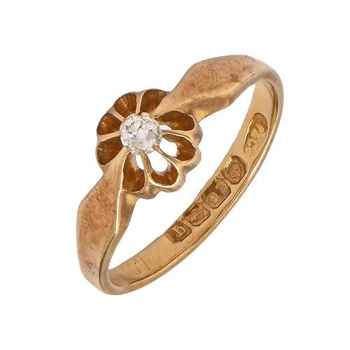 36 - A diamond ring, with cushion shaped old cut diamond, in 18ct gold, Birmingham 1915, 3.2g, size L... 