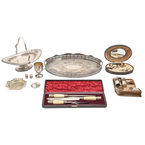 367 - Miscellaneous plated articles to include a cake basket and a Victorian bone hafted carving set, case... 