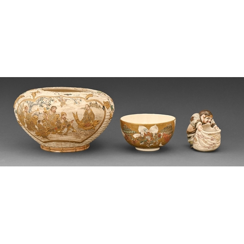 384 - A Japanese satsuma earthenware bowl, Meiji period, in fan-shaped reserves on a gilt ground, 11.5cm, ... 