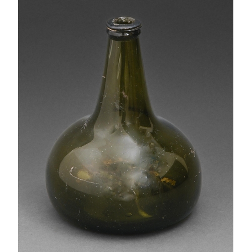 432 - A 'Dutch' green glass onion bottle, Thuringia, for the Dutch market, second quarter 18th c, 17.5cm h... 