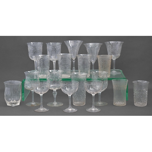 464 - Miscellaneous Edwardian cut and polished goblets and other drinking glass and several others (19)... 