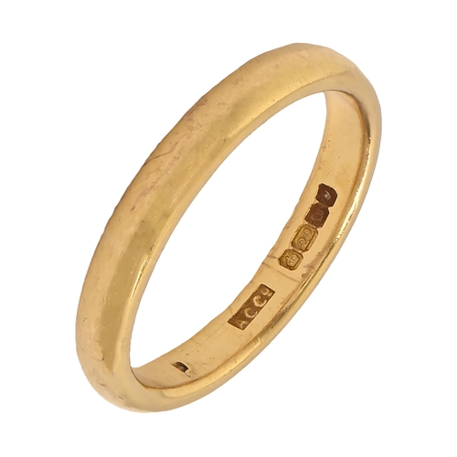 48 - A 22ct gold wedding ring, marks obscured, 3.8g, size J