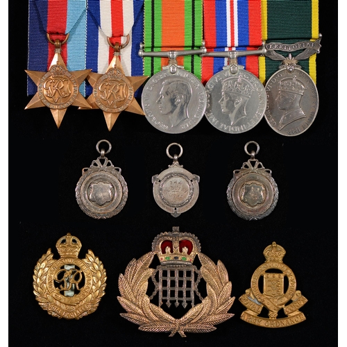 585 - WWII, attributed group of five, France & Germany Star, 1939-1945 Star, Defence Medal, War Medal ... 