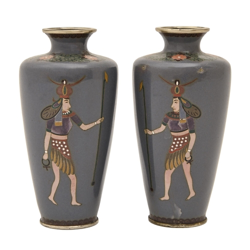 678 - A pair of Japanese cloisonne enamel vases, early 20th c, decorated with images of a warrior, 13cm h... 