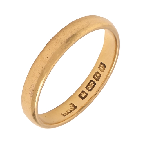 9 - A 22ct gold wedding ring, Birmingham 1930, 2.6g, size J