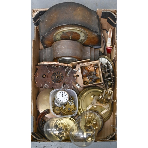 902 - Miscellaneous clocks and clock parts, including 1930s oak mantle clocks, brass anniversary clocks, V... 