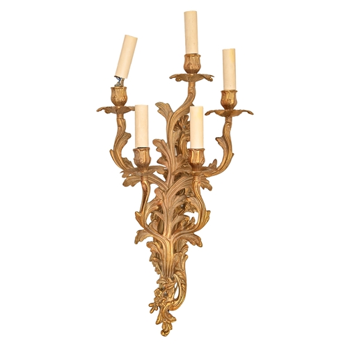 923 - A gilt lacquered brass five-light wall sconce, 20th c, in Louis XV style, 63cm h