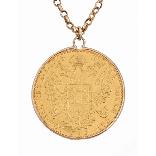 95 - Gold coin. Austria, Ducat, 1915 restrike, mounted in gold pendant on a gold chain, 22.1g... 