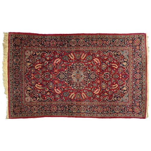 1140 - A Kashan rug, c1930, 130 x 210cm