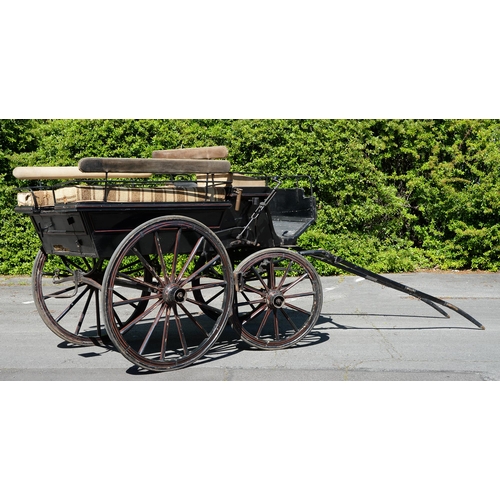 934 - Horse drawn vehicle. A four-wheeled open carriage, waggonette, Northern European c. late 19th c, the... 